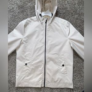 Perry Ellis Portfolio Beige Windbreaker, Small.